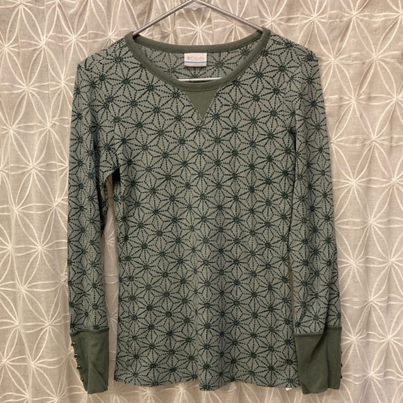 Green Patterned Long Sleeve Top - Picture 1 of 5